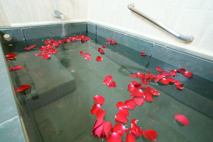 Fujiyeh Chipen Hot Spring Resort Wenquan Exterior foto